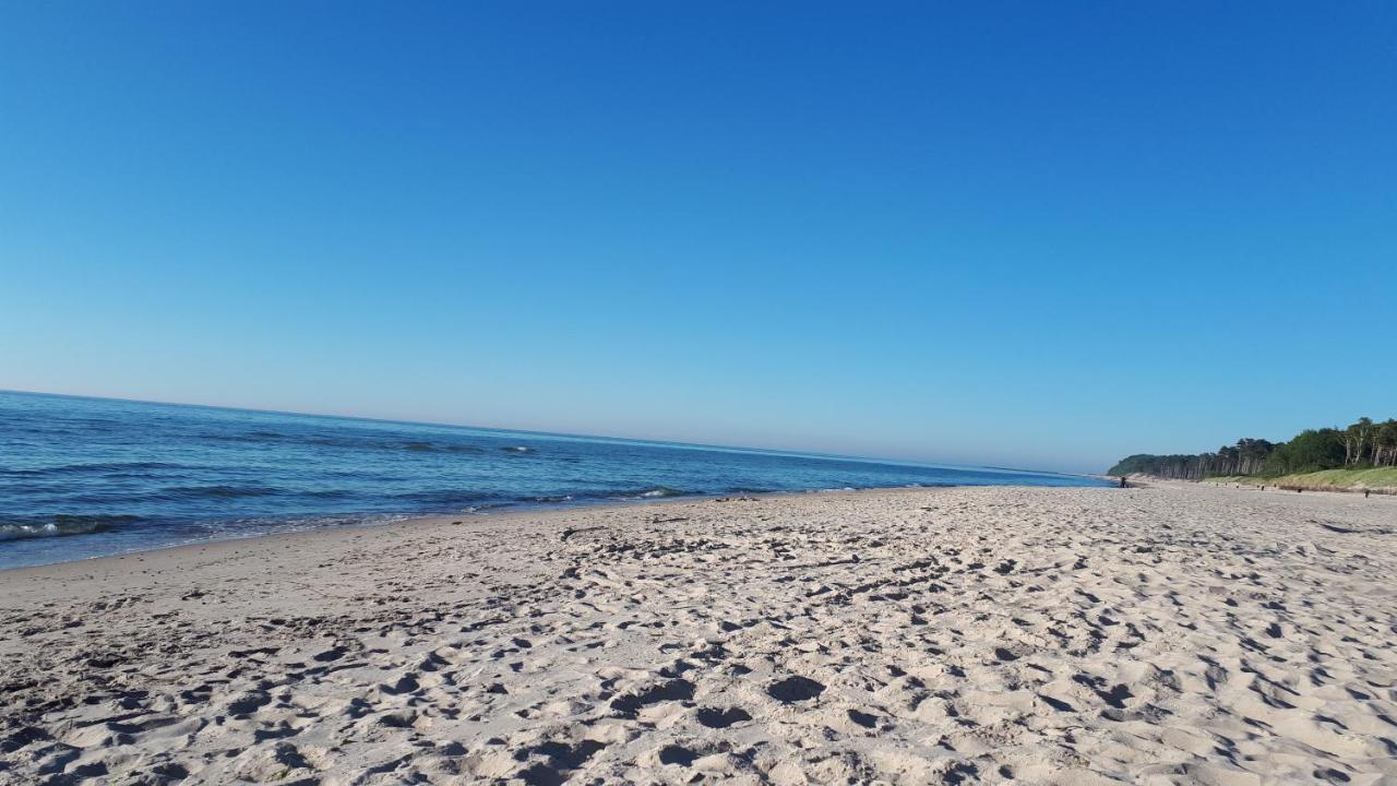 Domki Weekend Rusinowo  Buitenkant foto