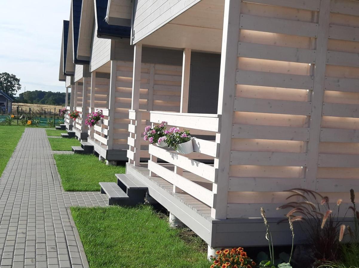 Domki Weekend Rusinowo  Buitenkant foto
